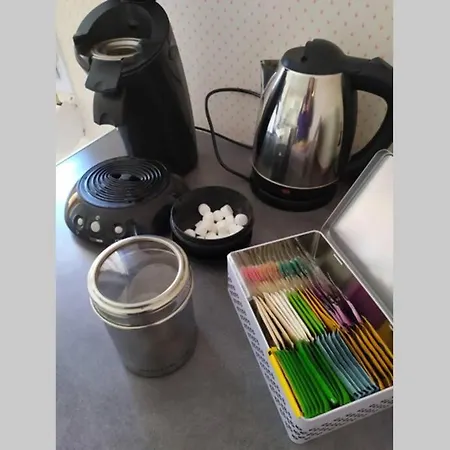 Chez Fabienne T3 Apartment Le Breuil-sur-Couze